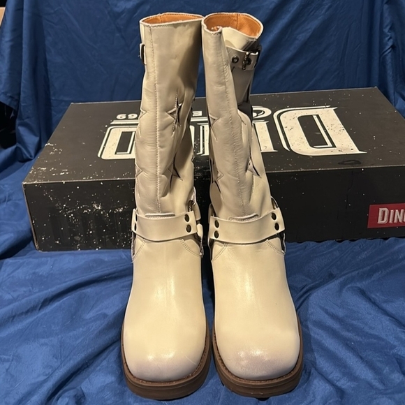 Dingo Cream Star Embellished Boots - Picture 2 of 6